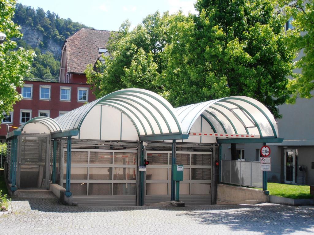 Hotel Baeren Feldkirch Buitenkant foto